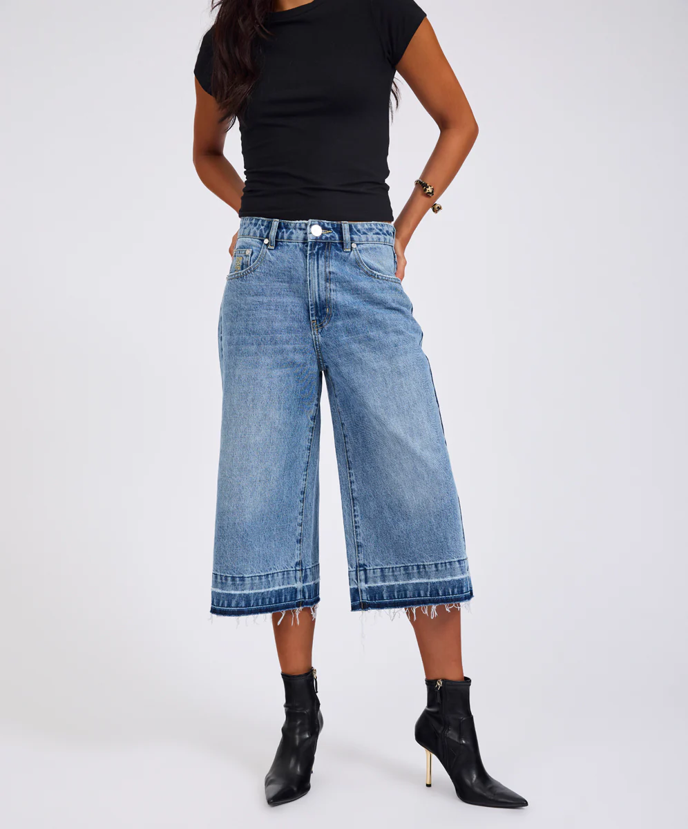 720'S Mid Waist Super Long Length Denim Jorts - Pretty Blue - Image 4