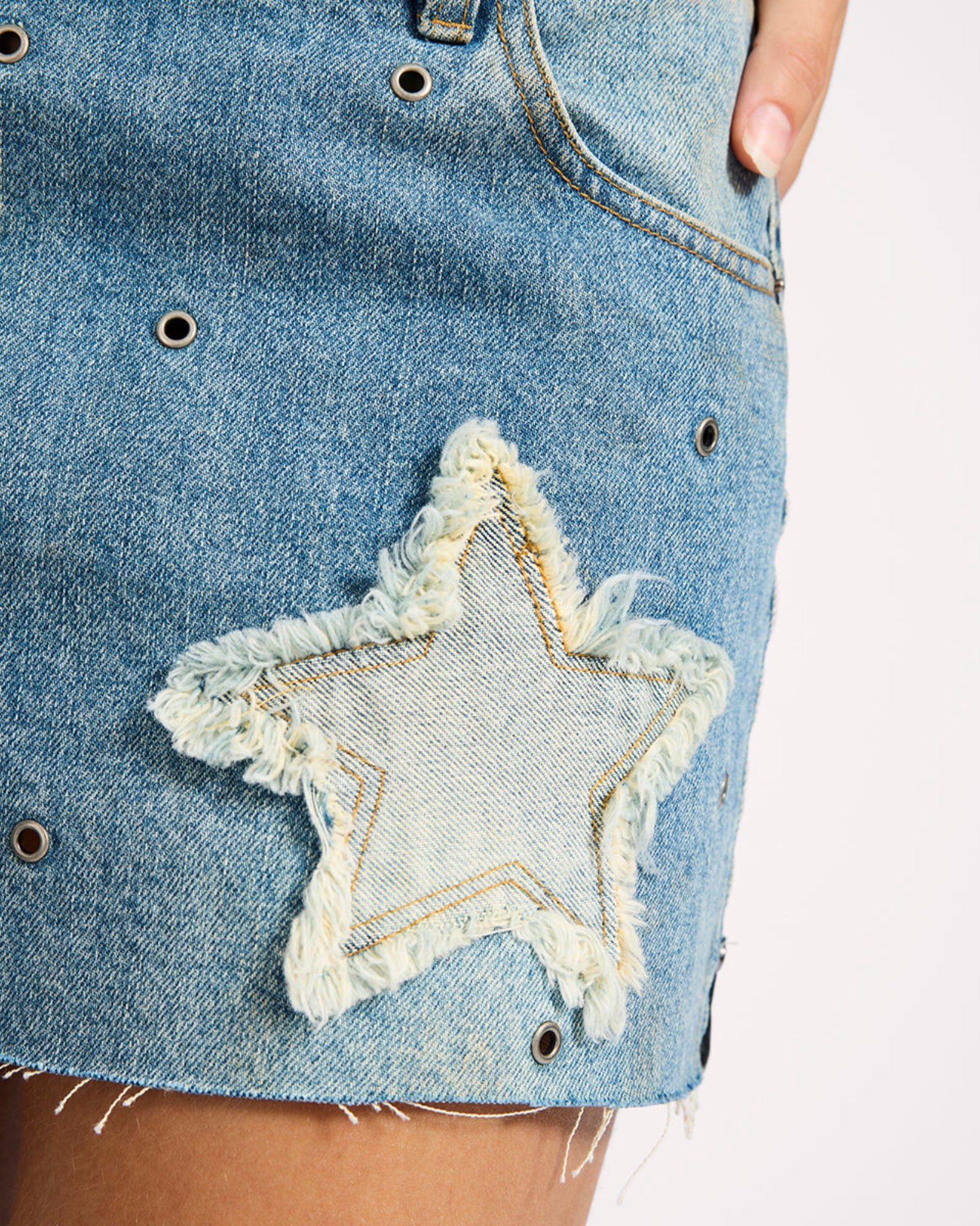 Axel Star Low Waist Micro Mini Denim Skirt - Used Blue - Image 9