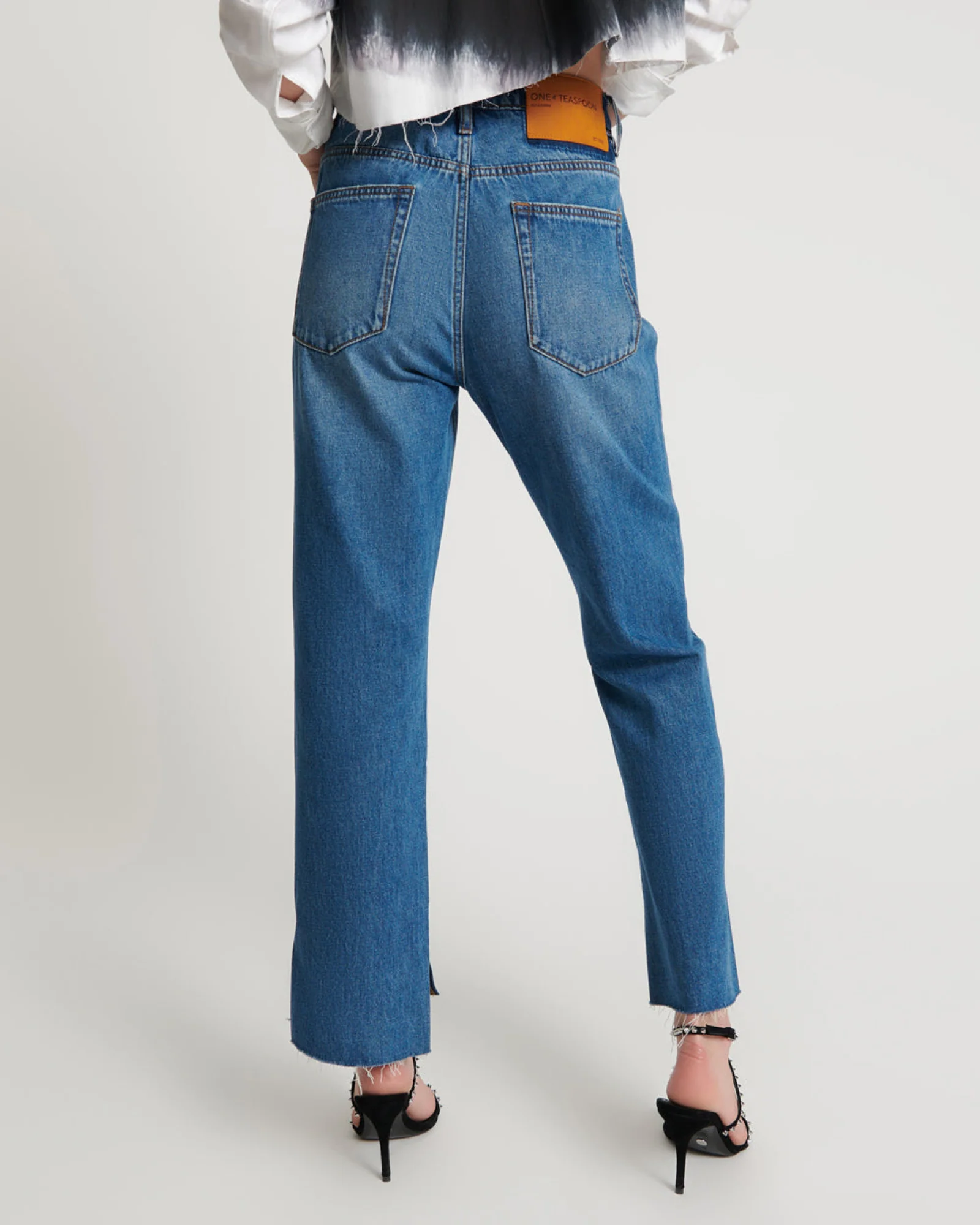 Hooligans Low Waist Relaxed Straight Leg Denim Jeans - Bay Blue - Image 4