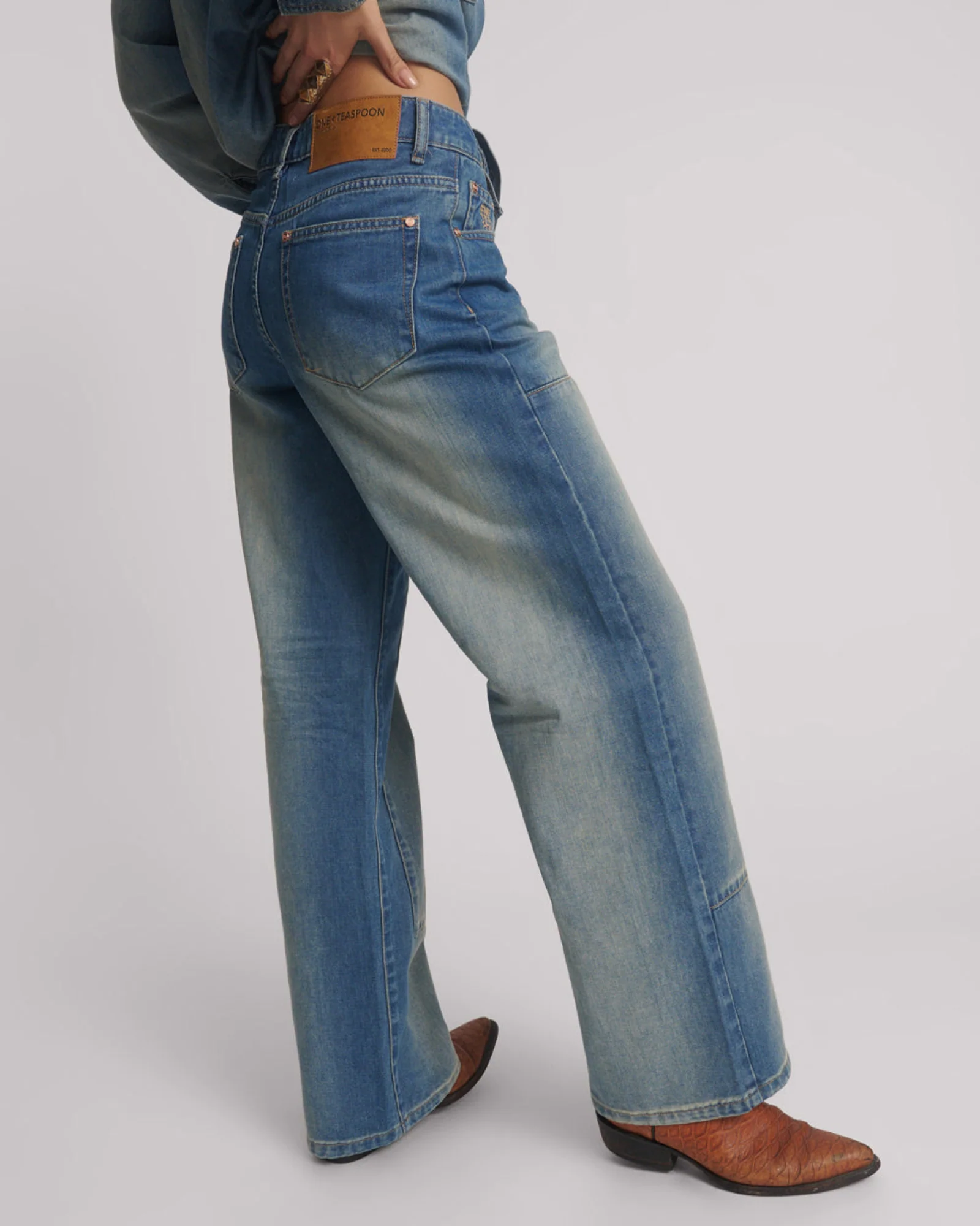 Jackson Mid Waist Wide Leg Denim Jeans - Blue Ranch - Image 5