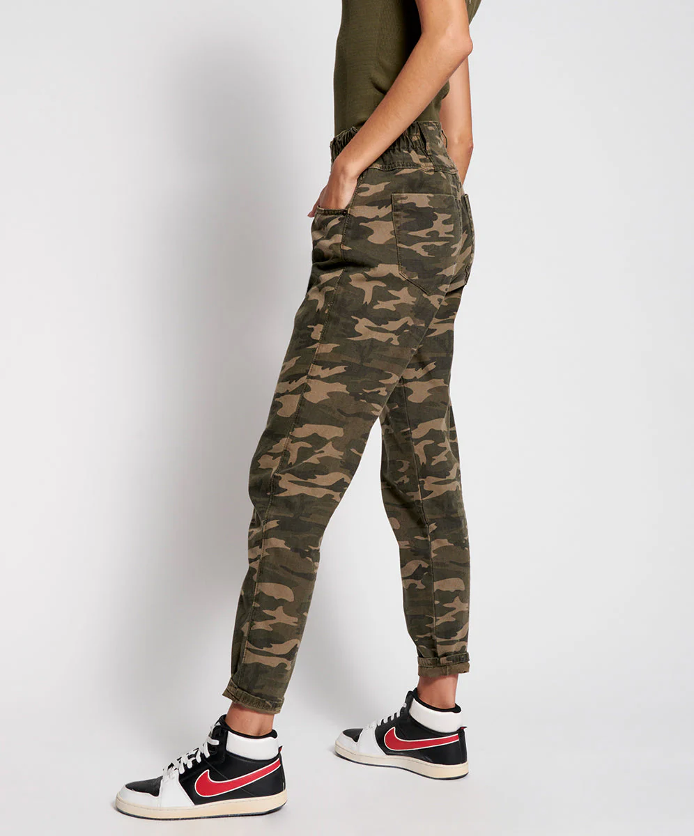 Pioneer Vintage 80S Fit High Waist Denim Jeans - Camo - Image 3