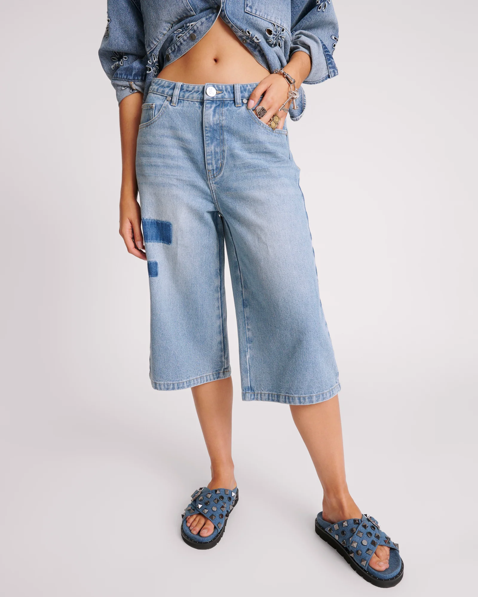 720'S Mid Waist Super Long Length Shorts - Cobaine - Image 2