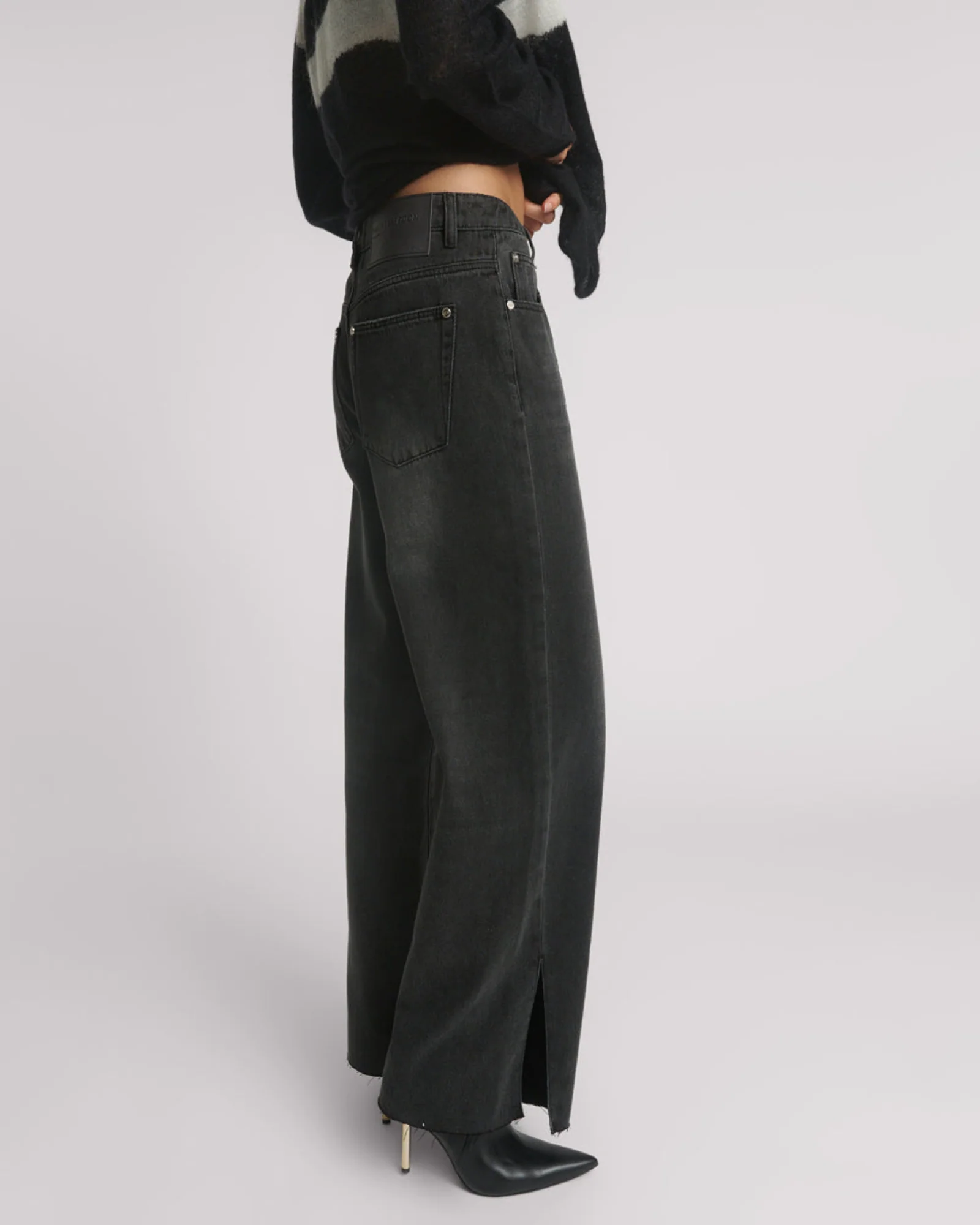 Billie Low Slung Straight Leg Mid Waist Denim Jeans - Faded Black - Image 3