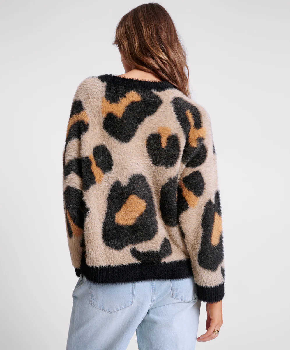 Fluffy Leopard Batwing Sweater - Tan - Image 3