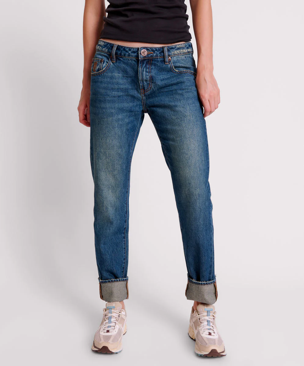 GRITTY BLUE TRUCKERS LOW WAIST STRAIGHT LEG JEANS - Image 2