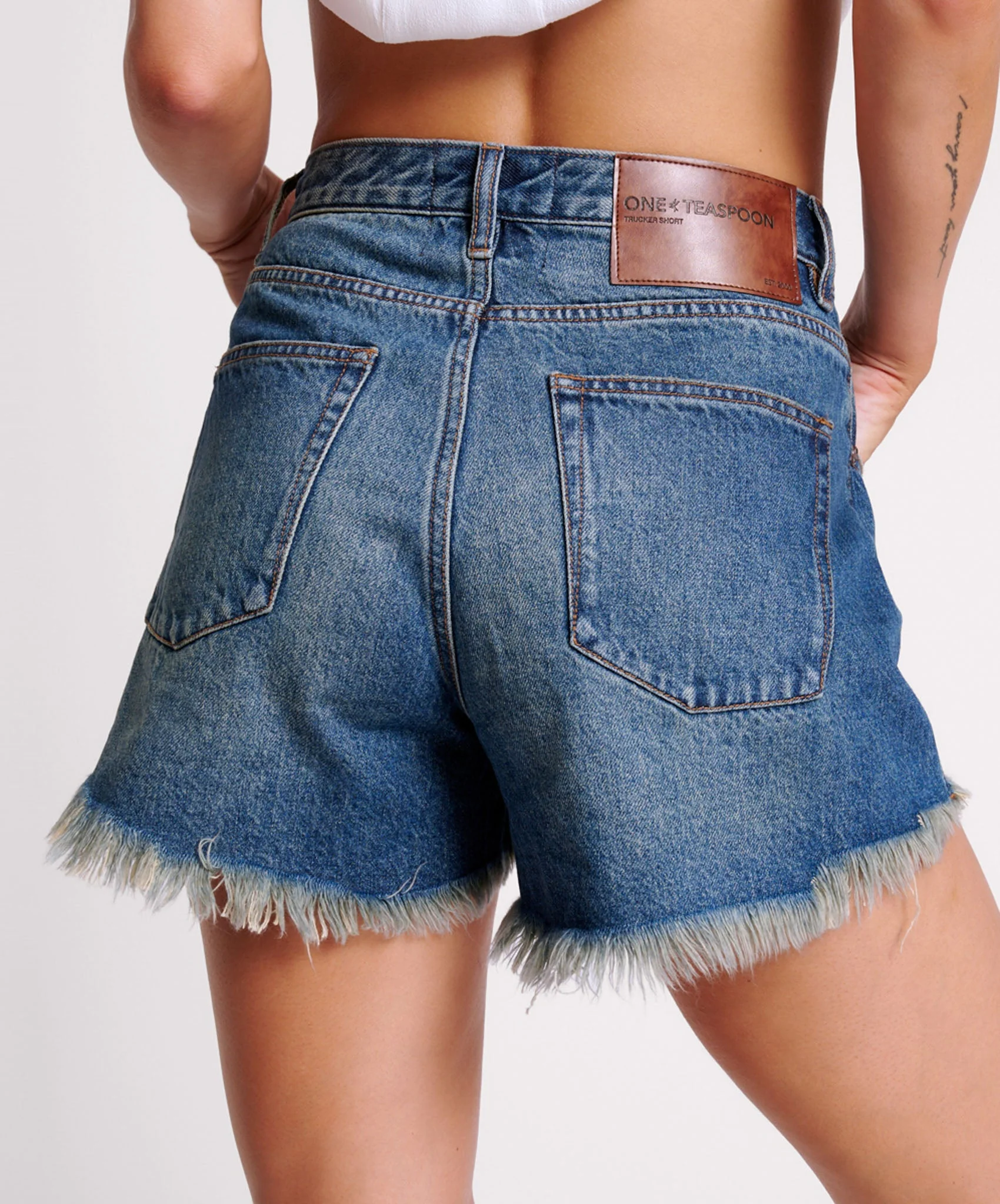 GRITTY BLUE TRUCKERS MID WAIST RELAXED SHORTS - Image 5