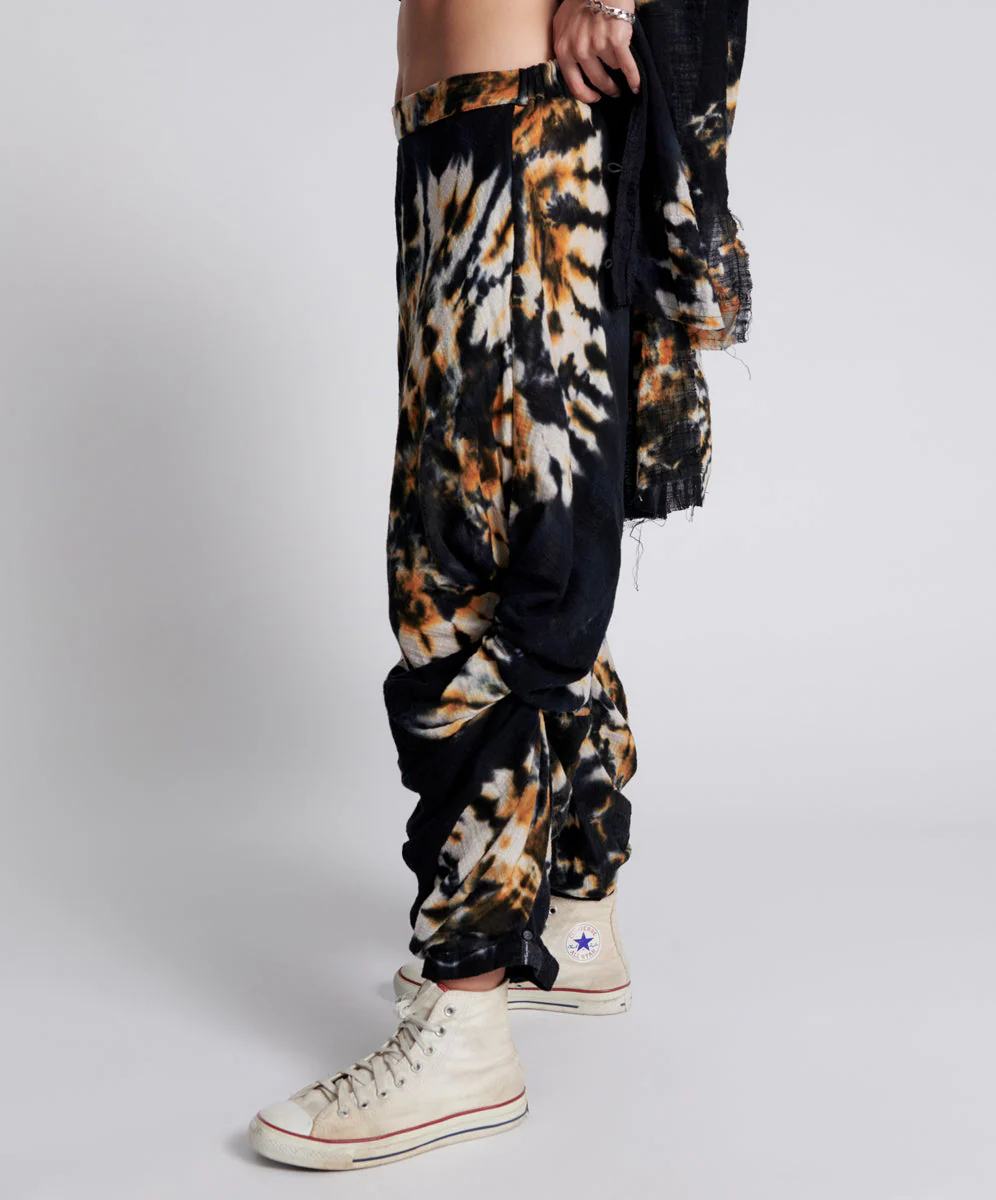 HAND PRINTED STORM FLOWER PANTS - Image 4