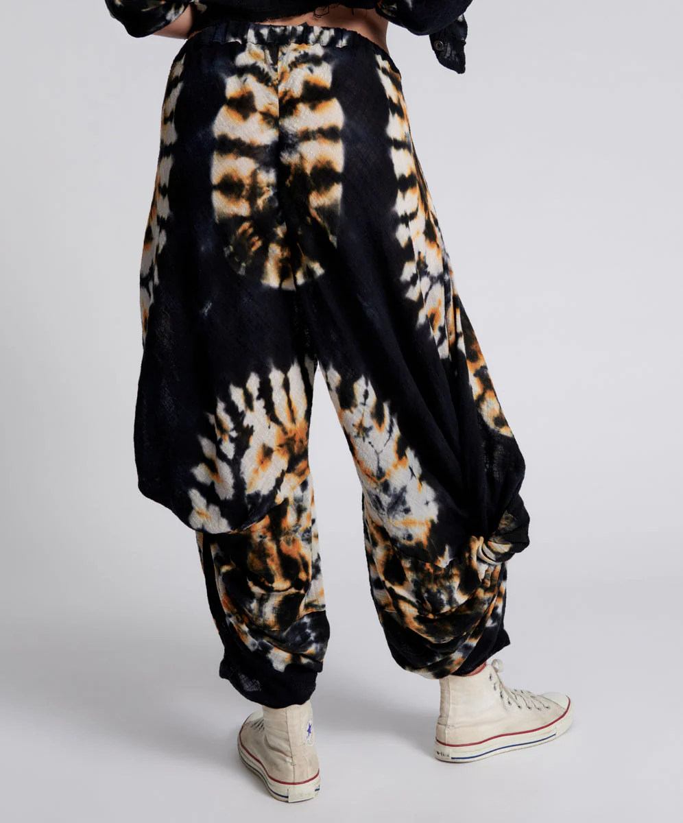 HAND PRINTED STORM FLOWER PANTS - Image 5