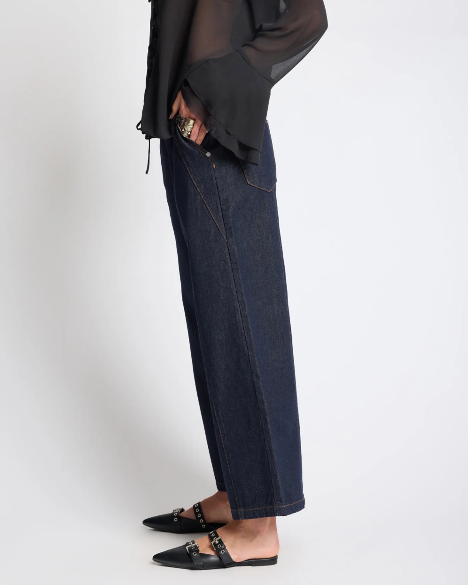 Hayden Mid Waist Wide Leg Cropped Denim Jeans - Raw Indigo - Image 4