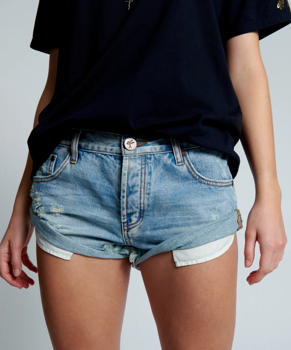 Bandits Low Waist Studded Denim Shorts - Hendrixe Blue - Image 3