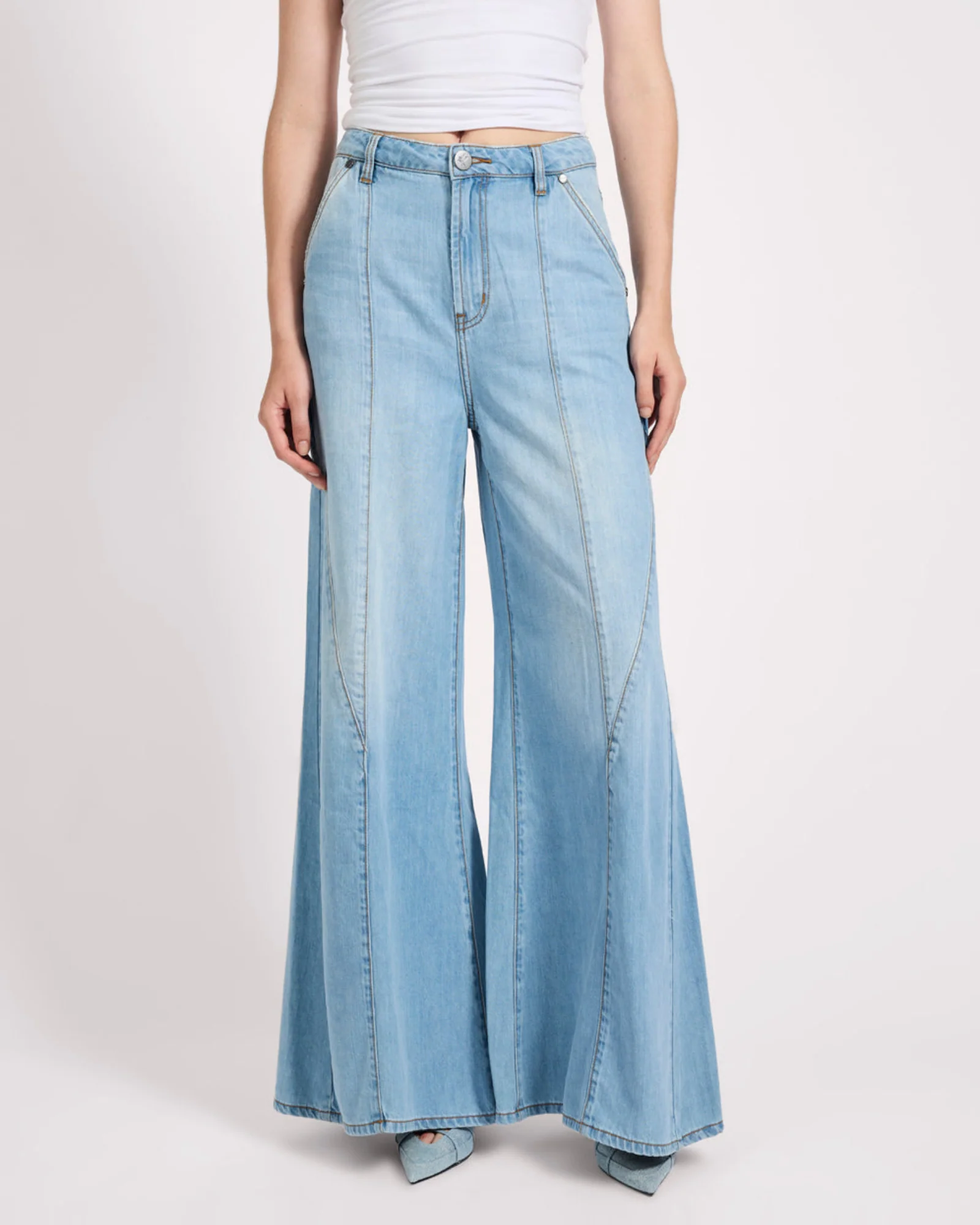 Hollywoods High Waist Wide Leg Denim Jeans - Image 3