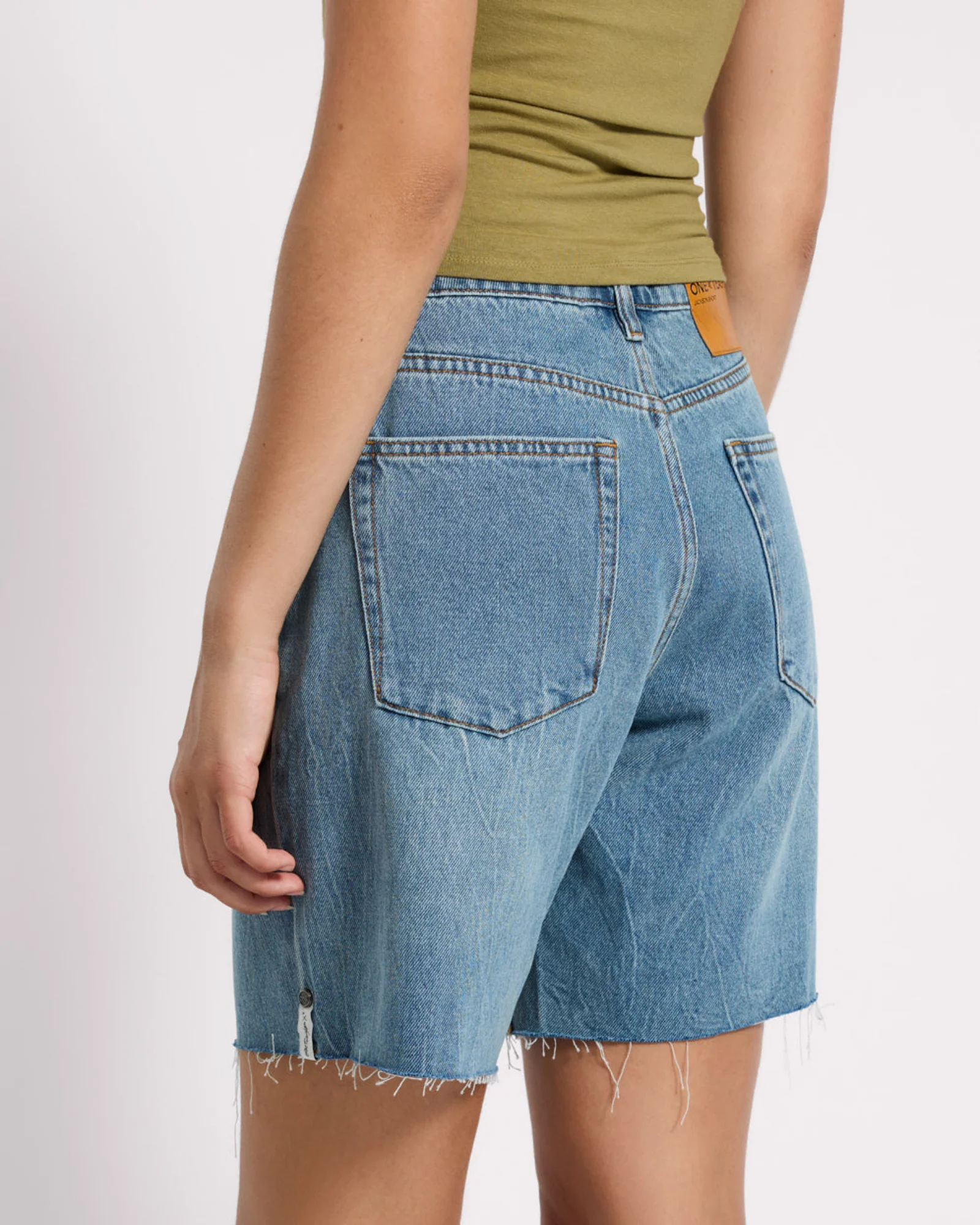 Jacksons Mid Waist Wide Leg Denim Shorts - Blue Crush - Image 5