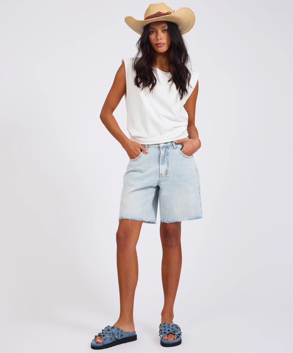 Jacksons Mid Waist Wide Leg Denim Shorts - Image 3