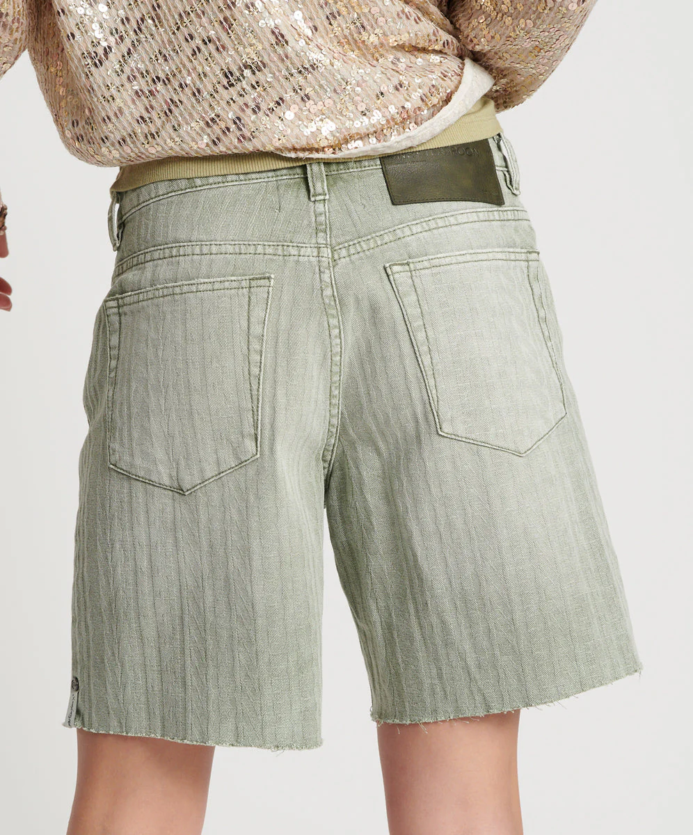 Jacksons Mid Waist Wide Leg Denim Shorts - Khaki - Image 4
