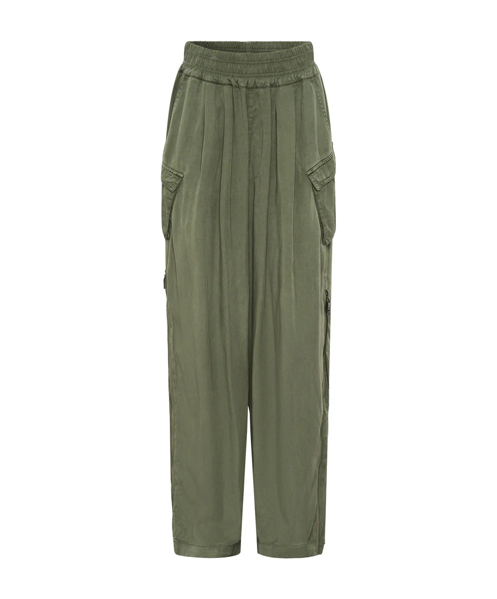 KHAKI TENCEL PARACHUTE PANTS - Image 6