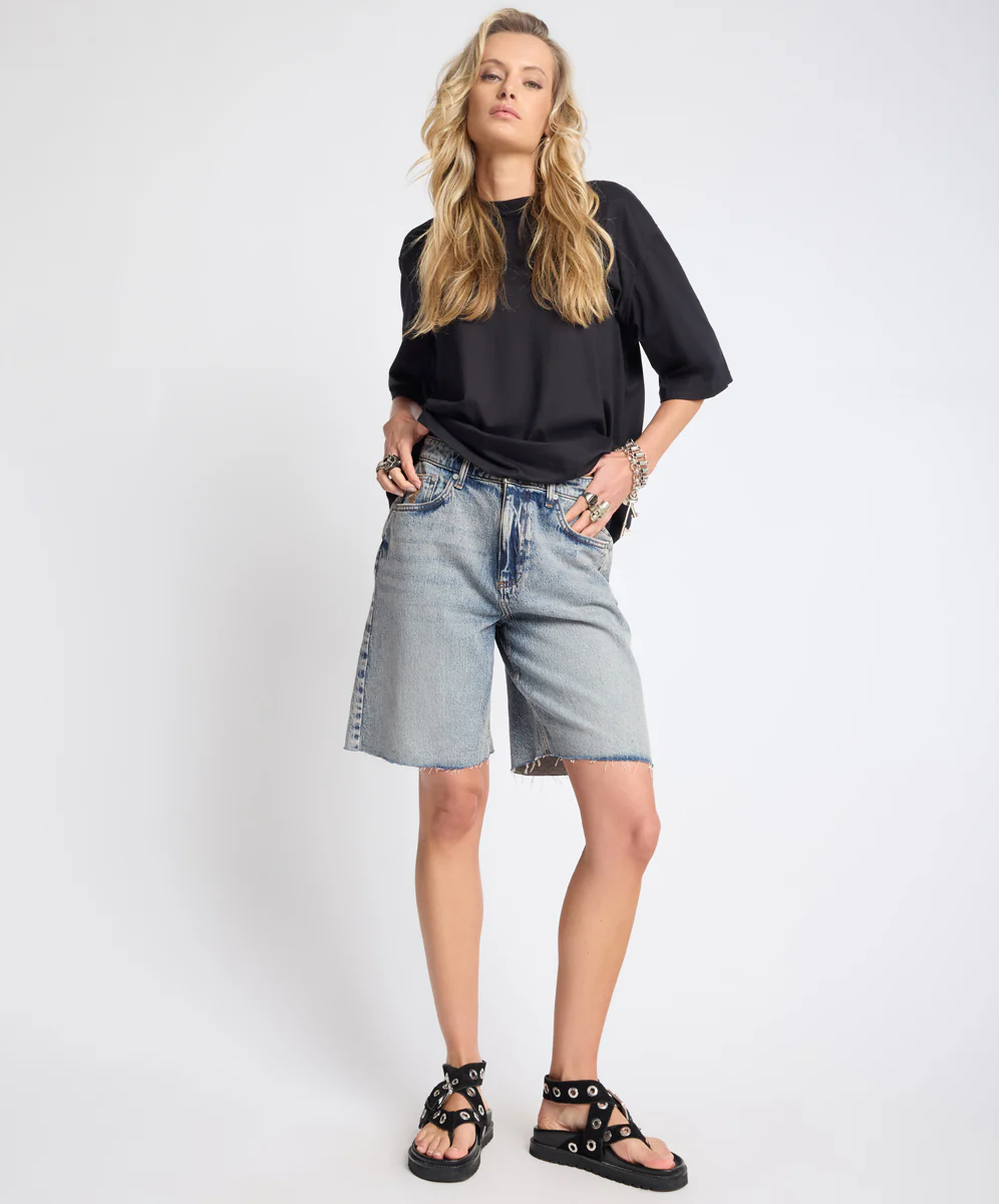 Le Cats Mid Waist Wide Leg Boyfriend Denim Shorts - Cloud Blue