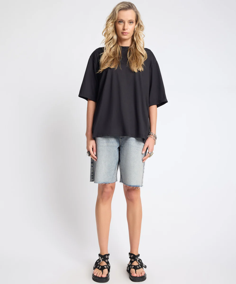 Le Cats Mid Waist Wide Leg Boyfriend Denim Shorts - Cloud Blue - Image 2