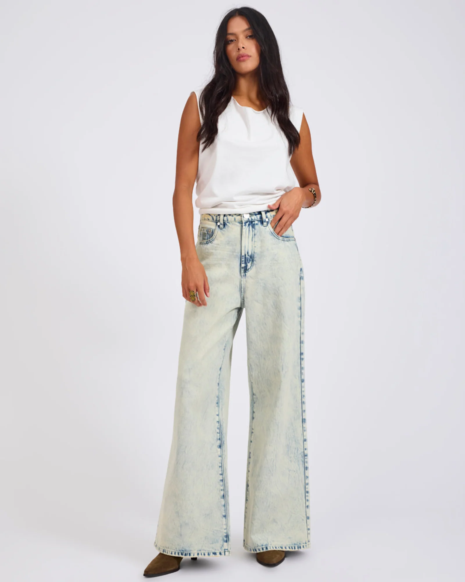 Love Machines Mid Waist Super Wide Leg Denim Jeans - Ambrosia Blue - Image 3