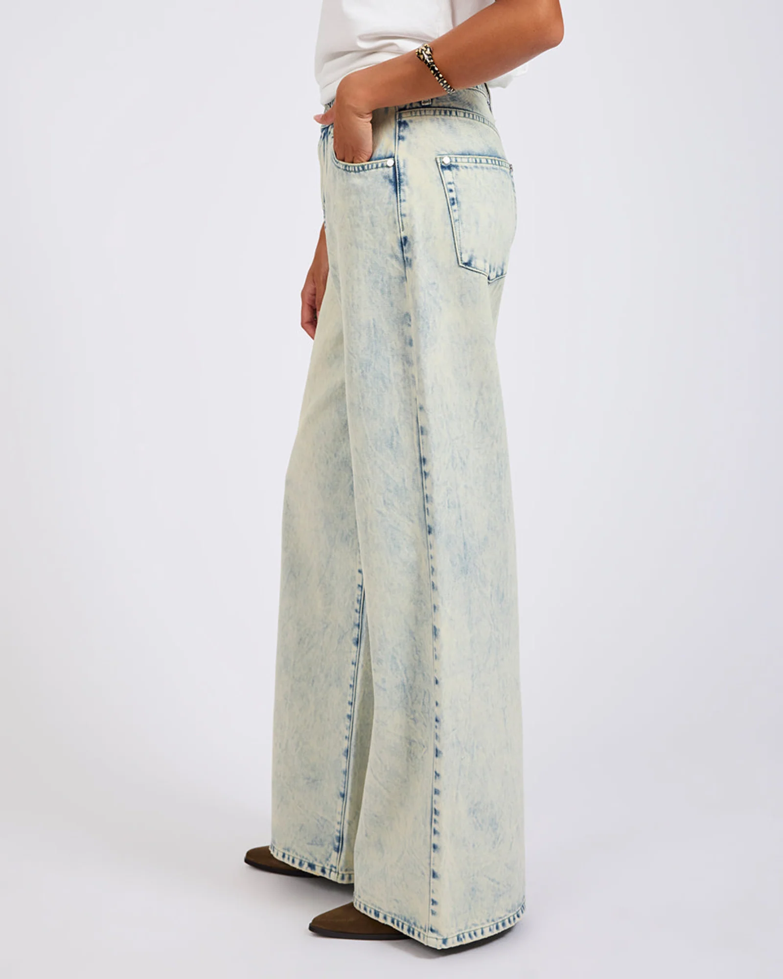 Love Machines Mid Waist Super Wide Leg Denim Jeans - Ambrosia Blue - Image 5