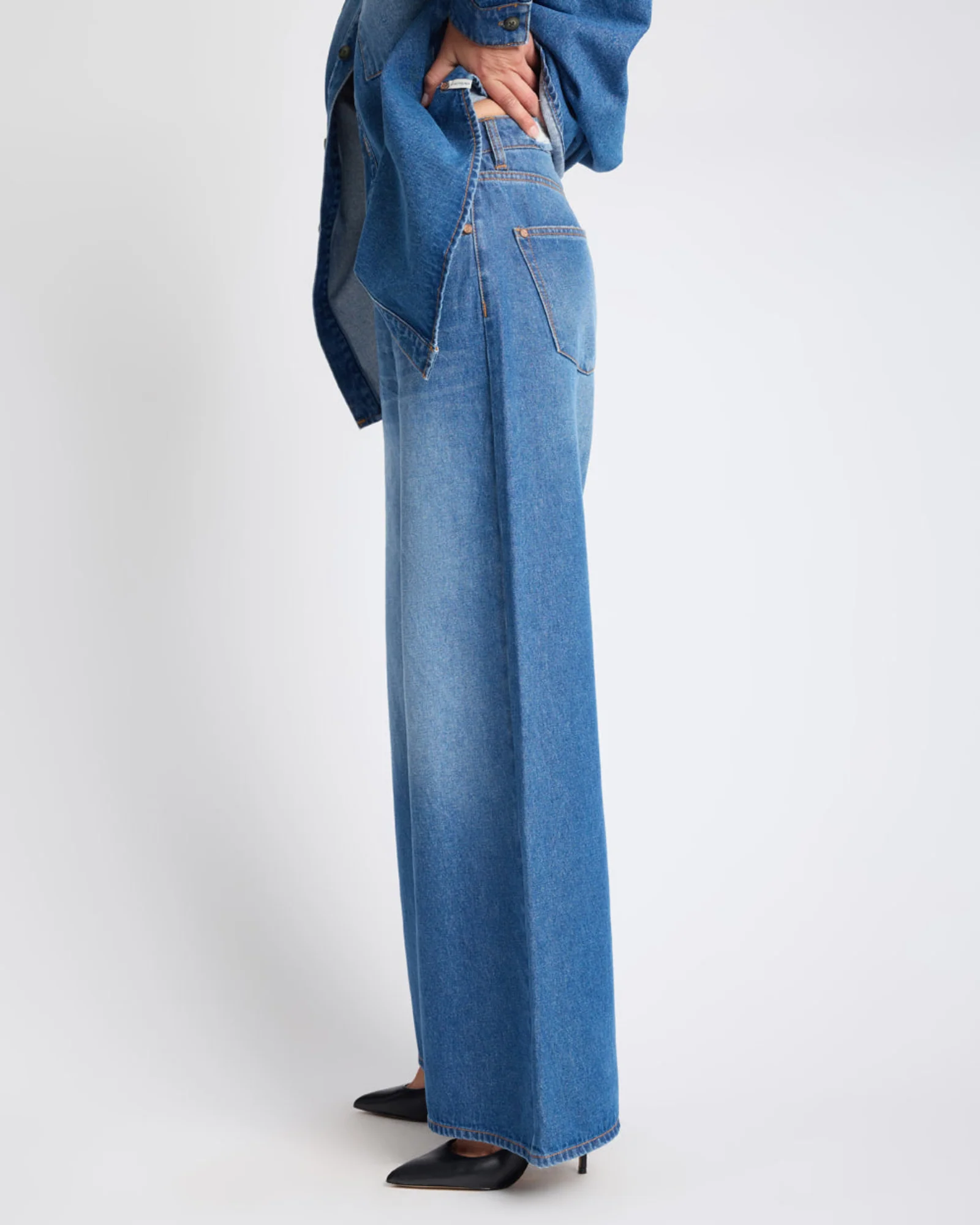 Love Machines Mid Waist Super Wide Leg Denim Jeans - Pacifica Blue - Image 4
