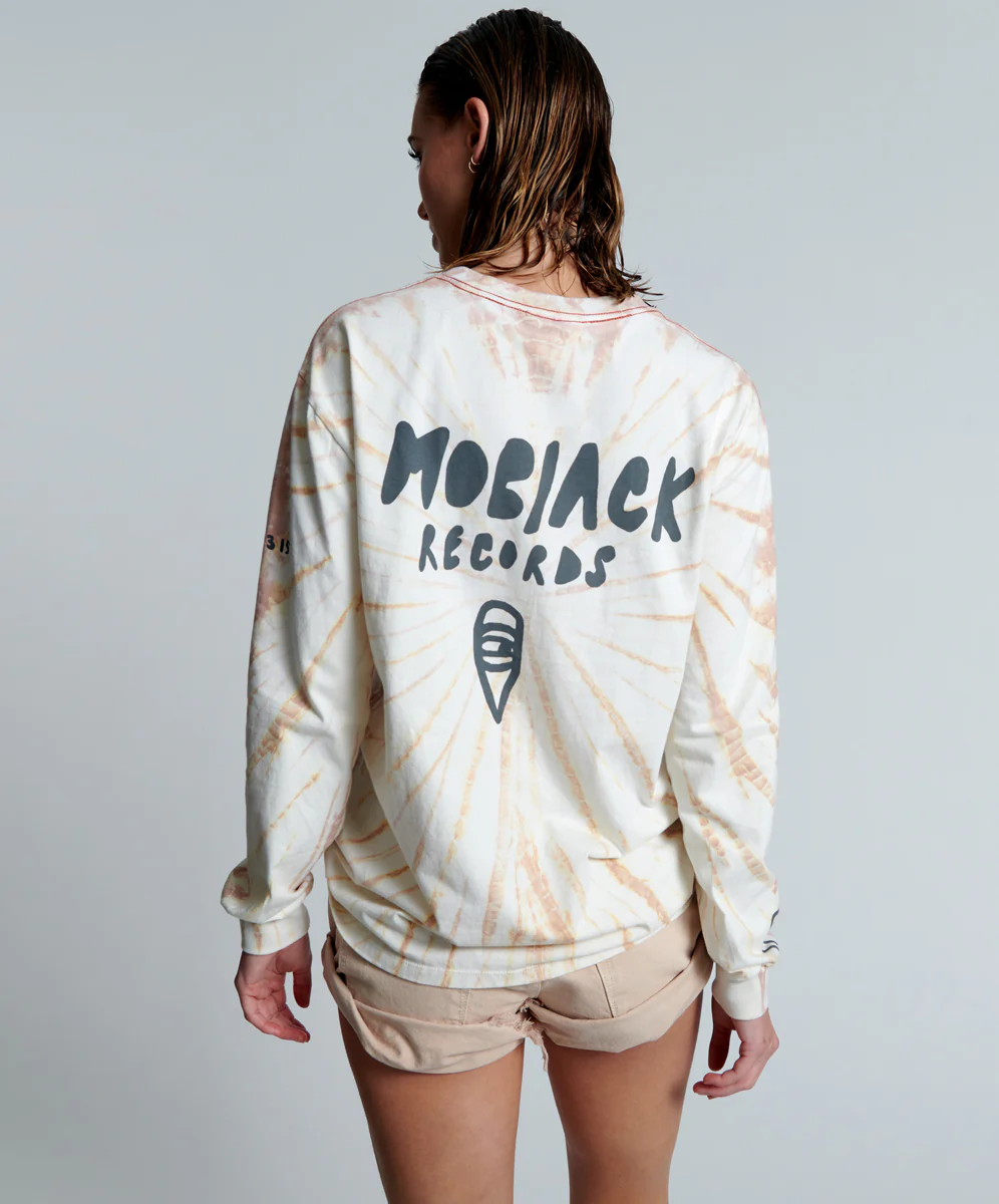 MOBLACK BORING MAN LONGSLEEVE BF TEE - Image 3