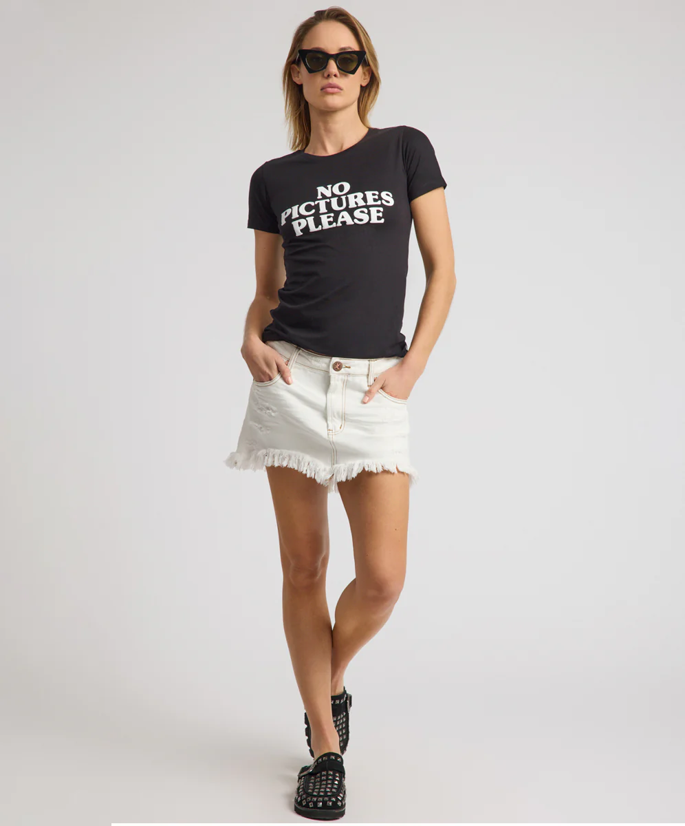 No Pictures Please Fitted Tee - Black - Image 6