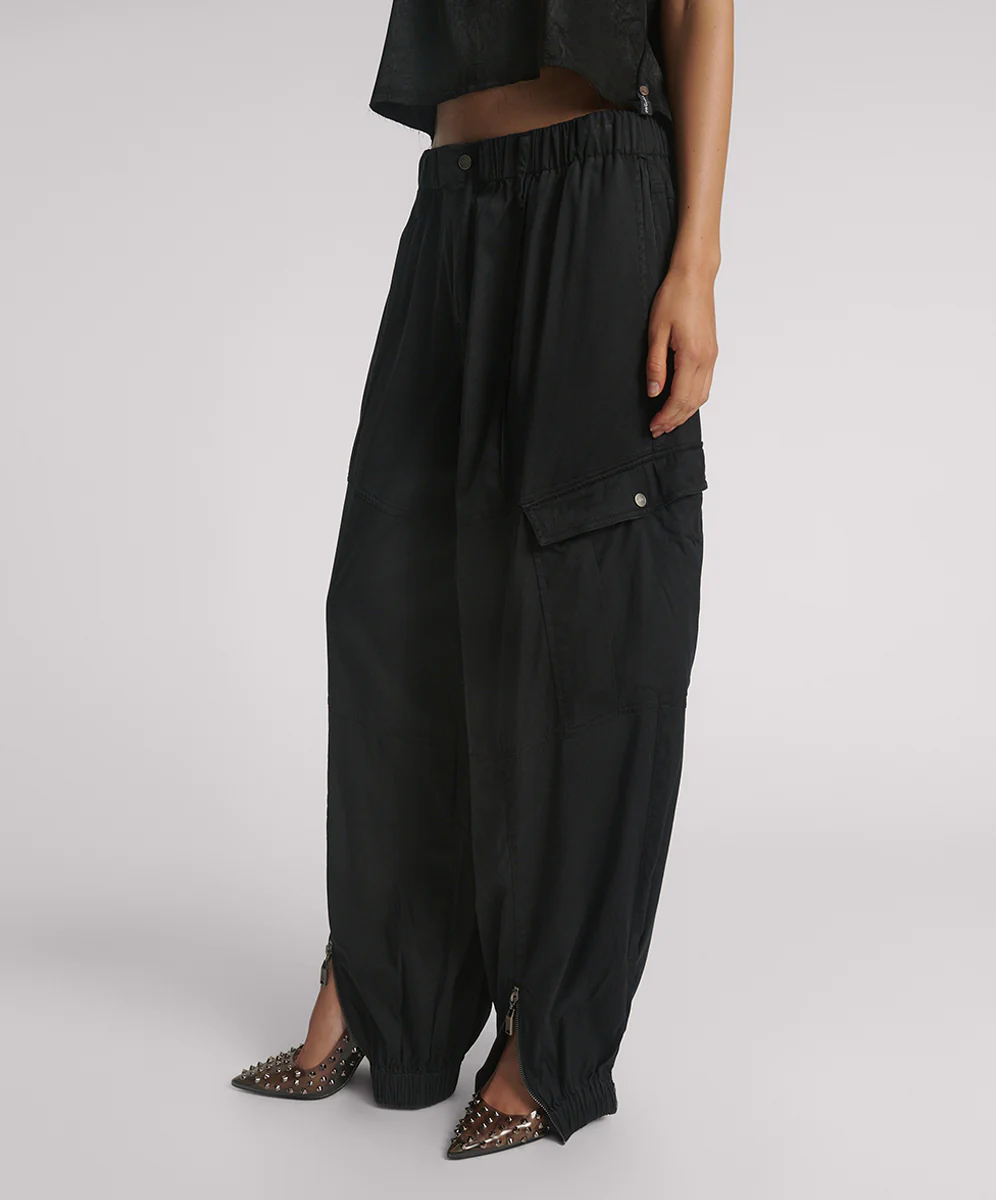 Party Flight Pants - Black - Image 3