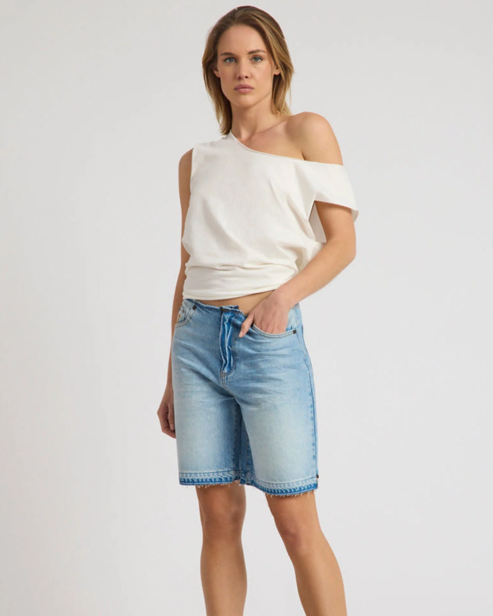Rambler Mid Waist Wide Leg Boyfriend Denim Shorts - Endless Summer Blue