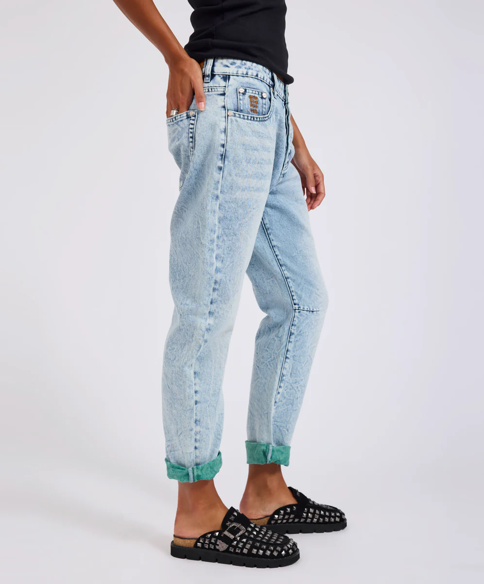 Saints Low Waist Boyfriend Denim Jeans - Blue Fields - Image 8