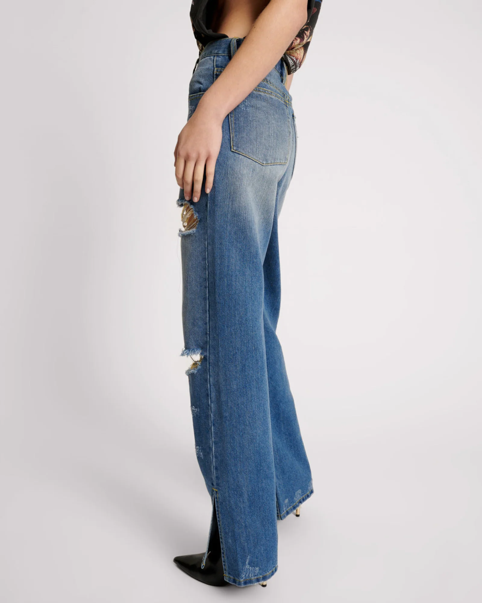 Billie Low Slung Straight Leg Mid Waist Denim Jeans - Shredded Gold - Image 3