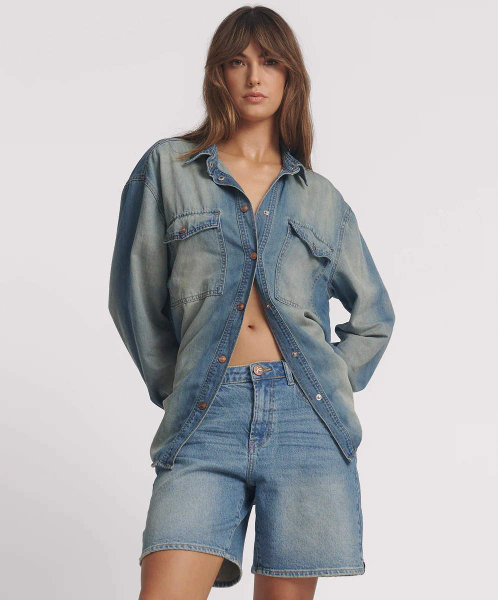 Jacksons Mid Waist Wide Leg Denim Shorts - Texas Blue - Image 2
