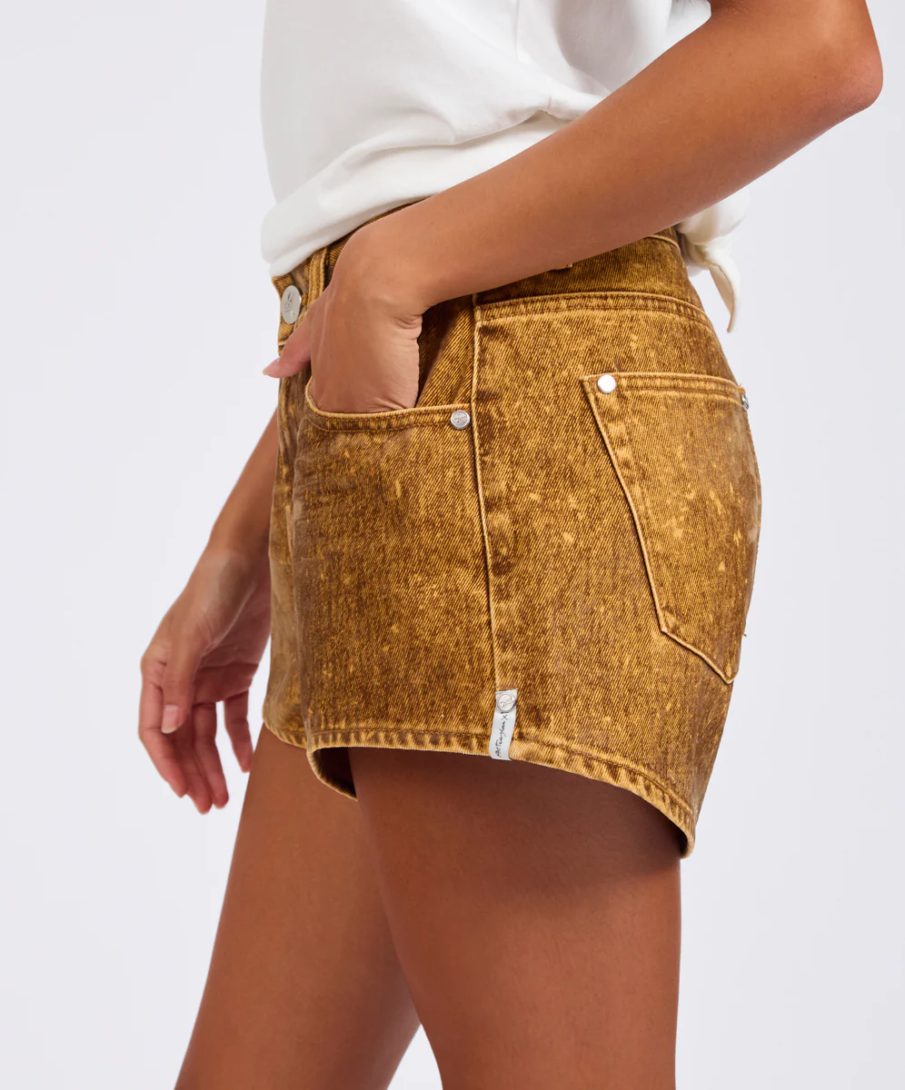 Truckers Mid Waist Relaxed Denim Shorts - Image 5