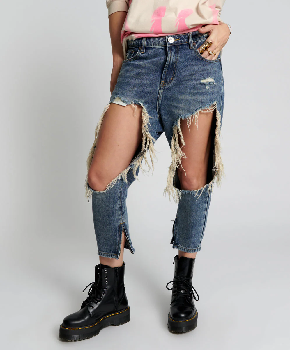 USED BLUE KINGPINS CROPPED BOYFRIEND JEANS - Image 2