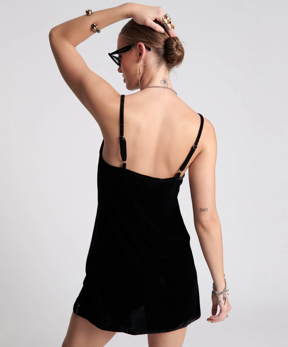 VELVET LOVER MINI SLIP DRESS - Image 4