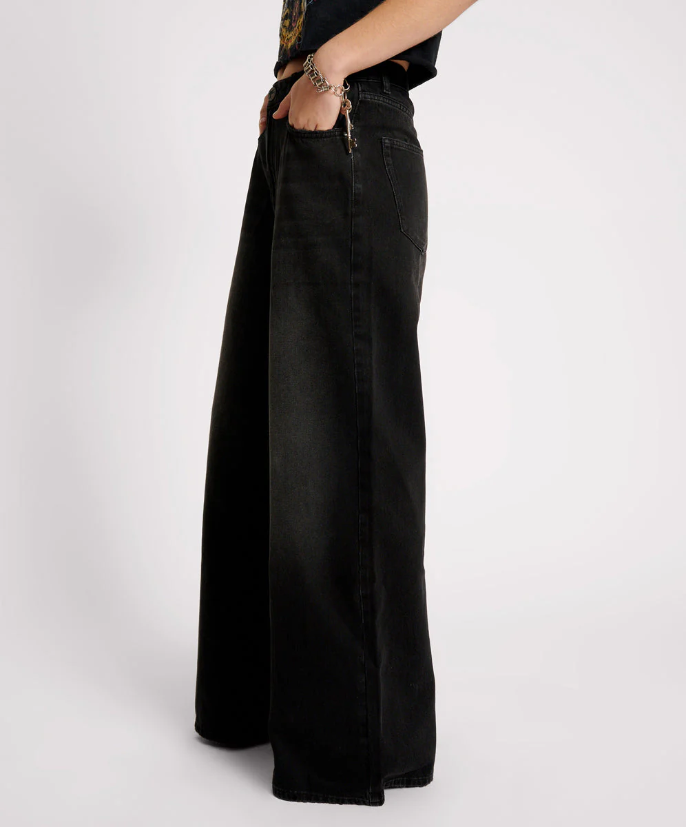 Love Machines Mid Waist Super Wide Leg Denim Jeans - Washed Black - Image 3