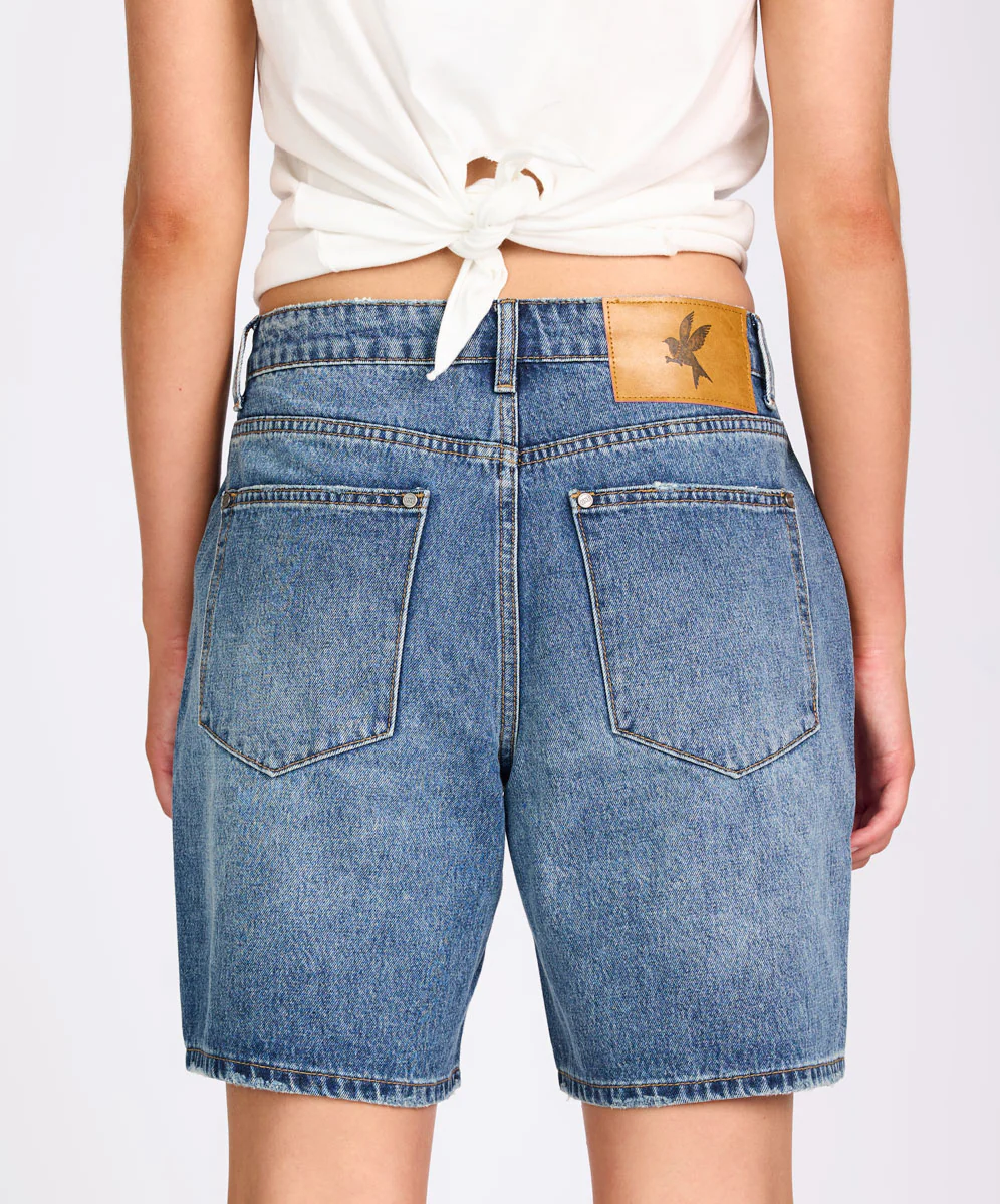 Jacksons Mid Waist Wide Leg Denim Shorts - Westland Blue - Image 5