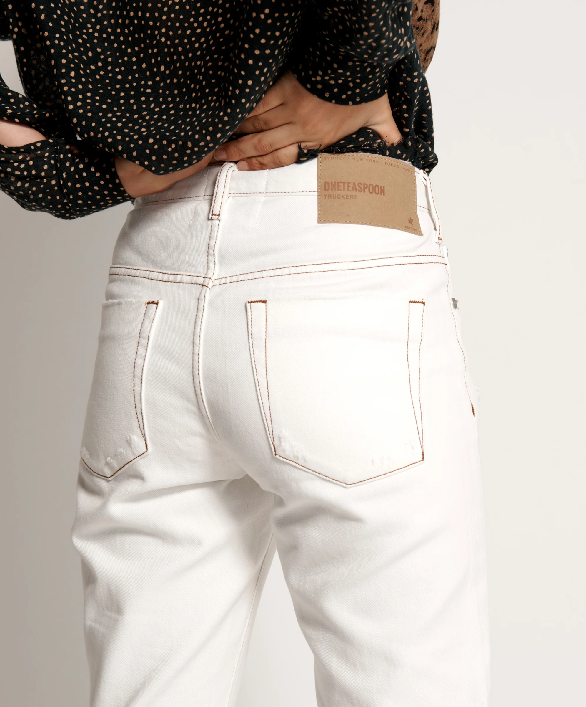 Truckers Mid Waist Straight Leg Denim Jeans - White Beauty - Image 4