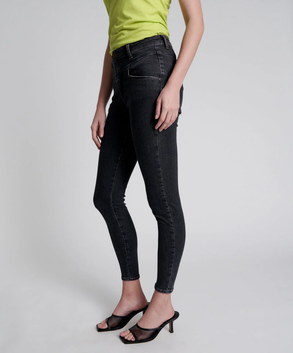 Freebirds II Low Waist Stretch Skinny Denim Jeans - Worn Black - Image 3